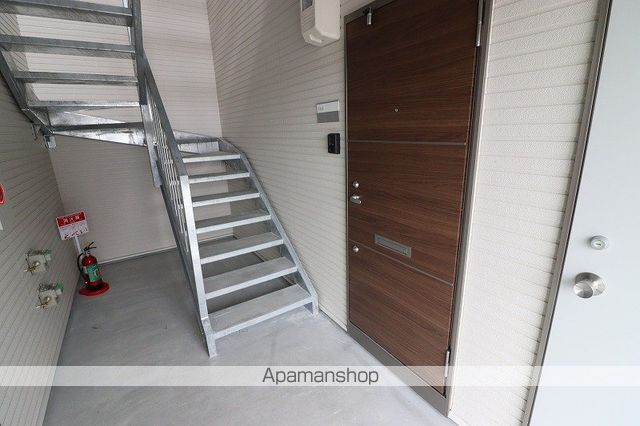 パストラルNoIVの玄関写真