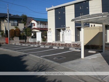 レオネクスト紫石[1K/40.99m2]の駐車場