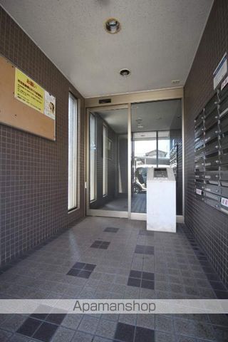 アーバンハイム小橋の玄関写真