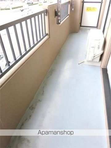 STATION FRONTの内装写真