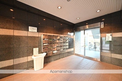 スカイコート早稲田第２[1R/18m2]のエントランス1