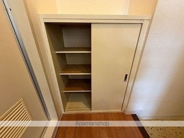 ライオンズマンション東神奈川の内装写真