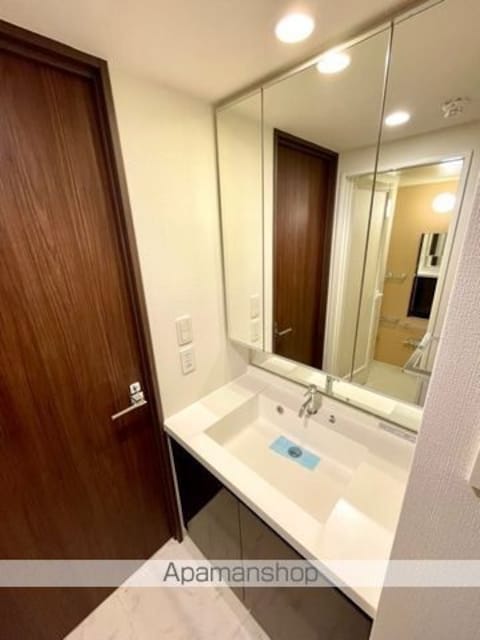 東京都杉並区高円寺南５丁目[1LDK/41.98m2]の洗面所