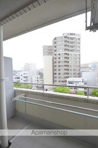 高中ビルの内装写真