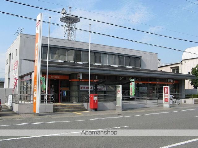シャーメゾン岩出清水の周辺写真
