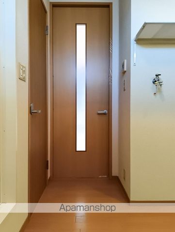 ドミール六浦東の内装写真