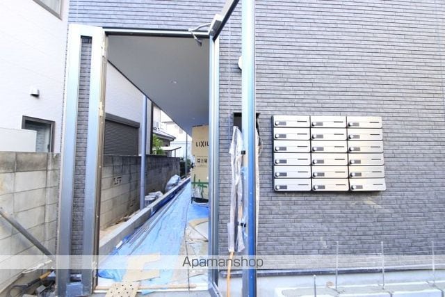 PLUMAS上福岡IIの玄関写真