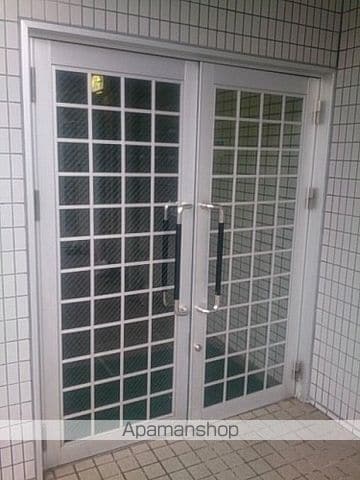 サンヒルズ千早の玄関写真