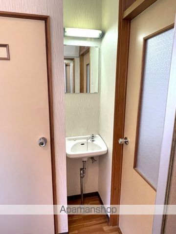 マンションヨコタ第三の内装写真