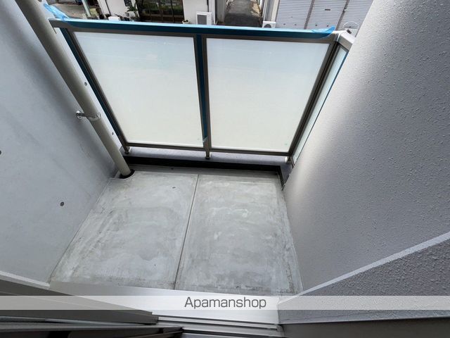 MON665の内装写真