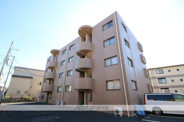岸田マンションの外観写真