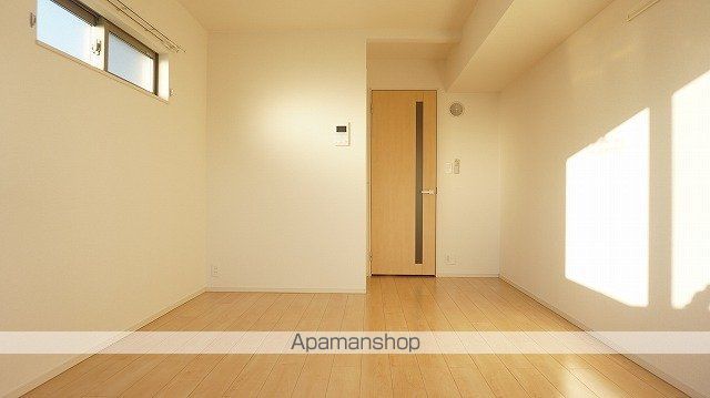 シャンドゥ フルール IVの内装写真