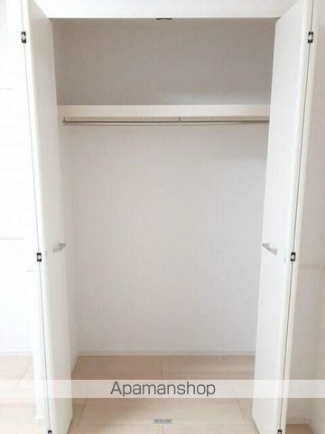 ブレイ ダ ブリクの内装写真