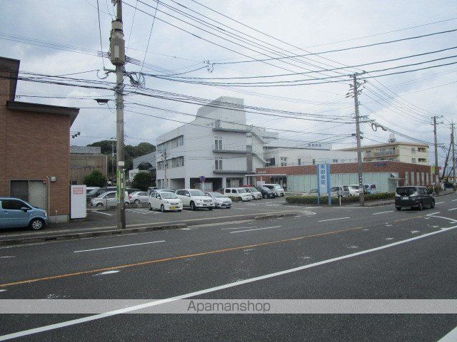 ハイツナガトモの周辺写真