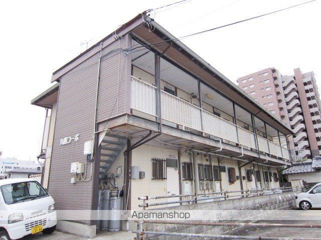 丸勝コーポの外観写真