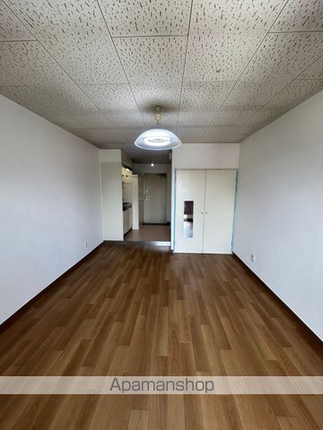 中野宮沖マンションの内装写真