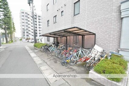 レーベンコートＢ棟[2LDK/57.61m2]の共用部1