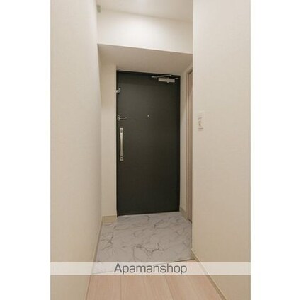 コンフォリア・リヴ豊洲キャナル[3LDK/58.32m2]の玄関