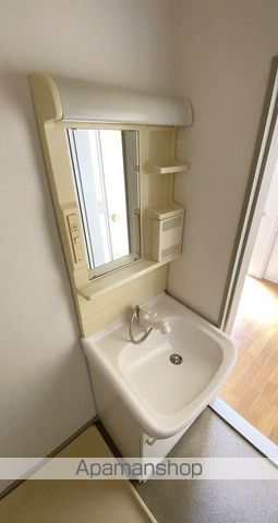 鶴形コートの内装写真