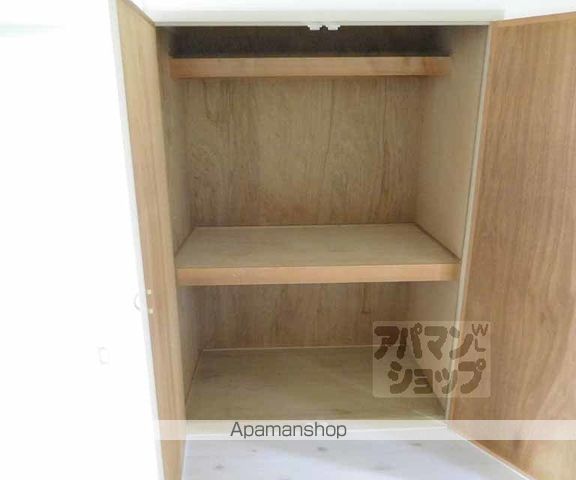 上賀茂葵之森町貸家の内装写真