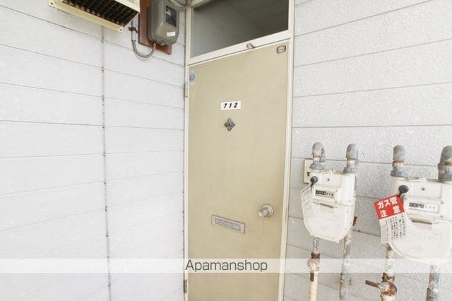 サンピア長岡7号棟の玄関写真