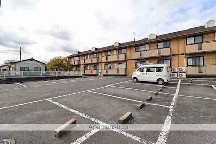 エレファントファイブ[3DK/55.44m2]の駐車場