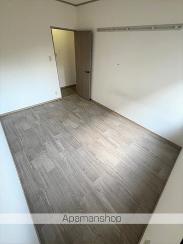 ロックヒルズIIの内装写真