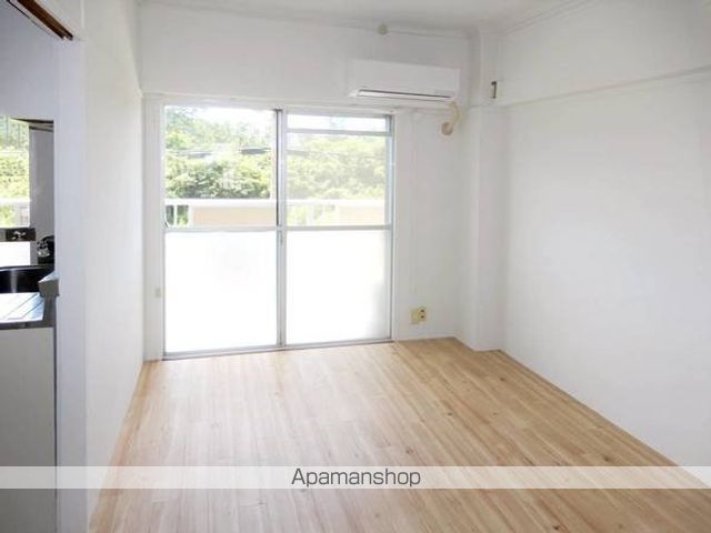 ビレッジハウス新居1号棟の内装写真