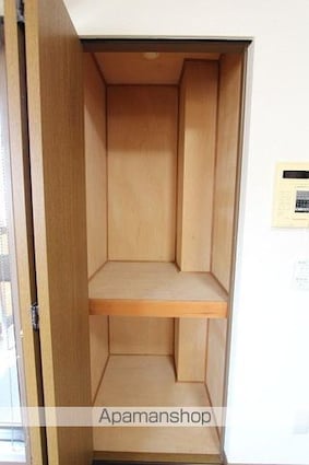 ダイアパレス中央町３０２号[1R/20.33m2]の内装3