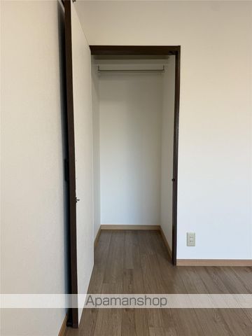 レインボー上荒田の内装写真