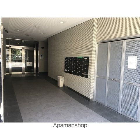 アイビス新梅田の外観写真