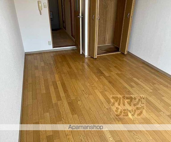 フレンドシップの内装写真