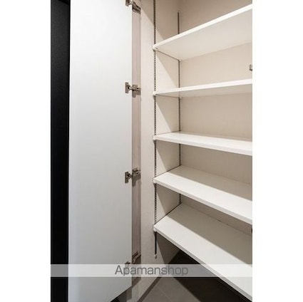 ウェルスクエア新宿戸山[1LDK/42.78m2]の内装