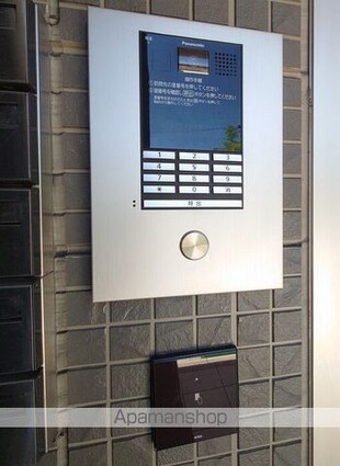 グランディール[1LDK/42m2]のエントランス