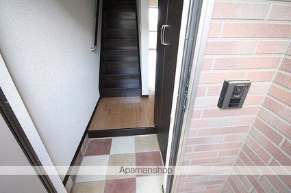 Ｆｏｕｒ　Ｌｅａｆ　Ｃｌｏｖｅｒ[2LDK/65.83m2]の玄関