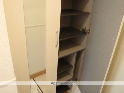 コモレビ大蔵　Ｅ[1LDK/45.29m2]の内装1