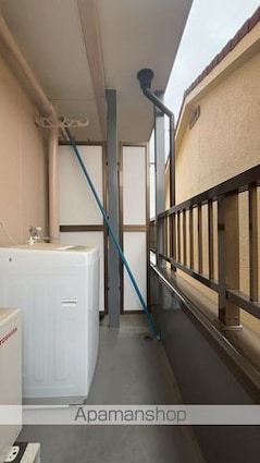 クリアコーポラス[1R/18m2]のバルコニー
