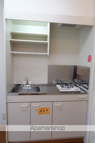 キャピタル平安の内装写真