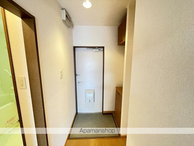 クロー・エイテルパーチの内装写真