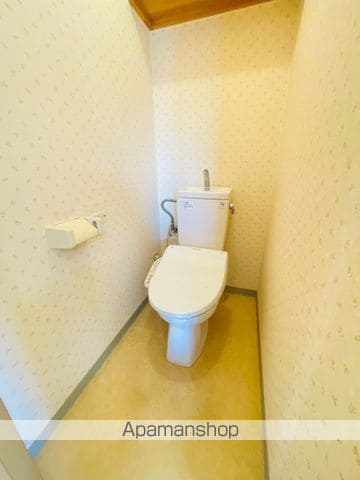 アヴァンセ八幡の内装写真