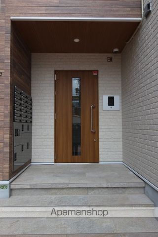シャトーライフ蛍池Iの玄関写真
