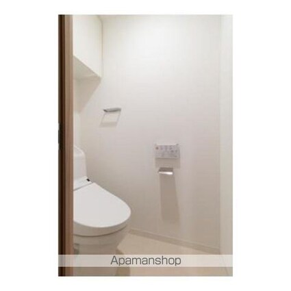 ヴェルデュール高田馬場[2LDK/56.56m2]のトイレ