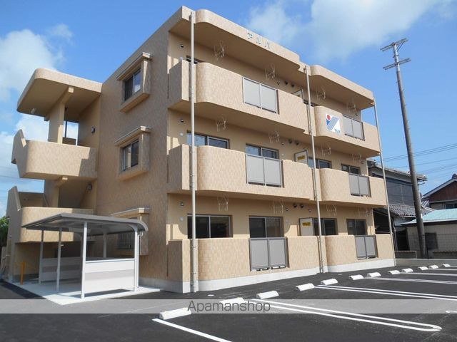 紀勢本線 紀伊内原駅 徒歩13分 3階建 築7年の外観写真