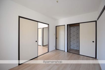 メゾン・ポワール[2DK/35.3m2]の収納