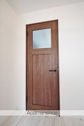 アーバンハイツ若松[1R/32.76m2]の内装3