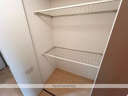 ファミーユ旭ヶ丘Ⅱ[1LDK/46.61m2]の内装1