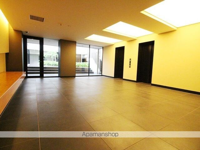ザ・パークハビオ高円寺[1R/27.22m2]のロビー