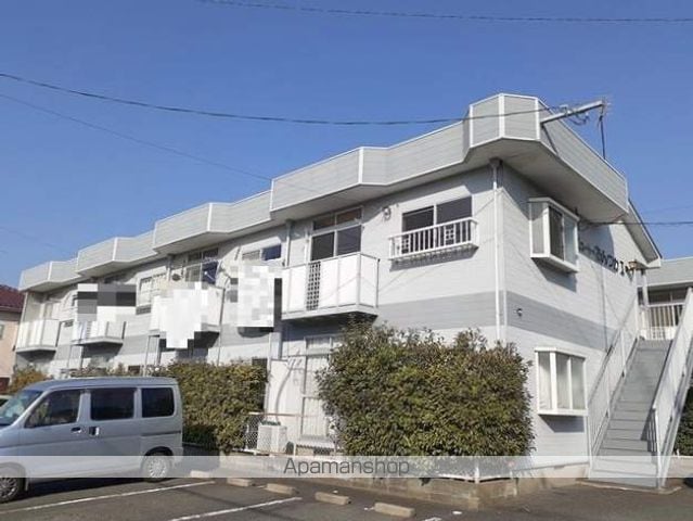 レピュートおんつかIIの玄関写真