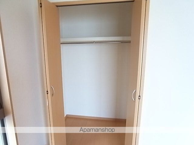 アンプルールフェールメルカートデリアパルタメンティ2の内装写真