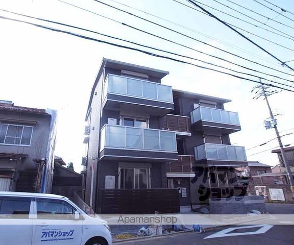 クロスロードの外観写真